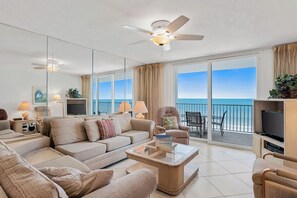 Televisión y reproductor de DVD 