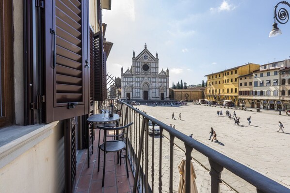 Property grounds - Santa Croce View 1 by Mmega (Firenze)