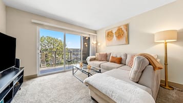 Ălytelevisio, kirjoja