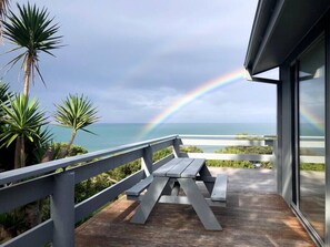 Terrace/patio - Surf Shack - Beach Front (Separation Creek)