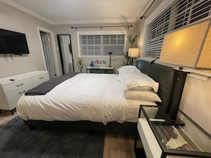 2 bedrooms