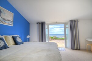 Cottage | 3 bedrooms, individually decorated, individually furnished, free WiFi