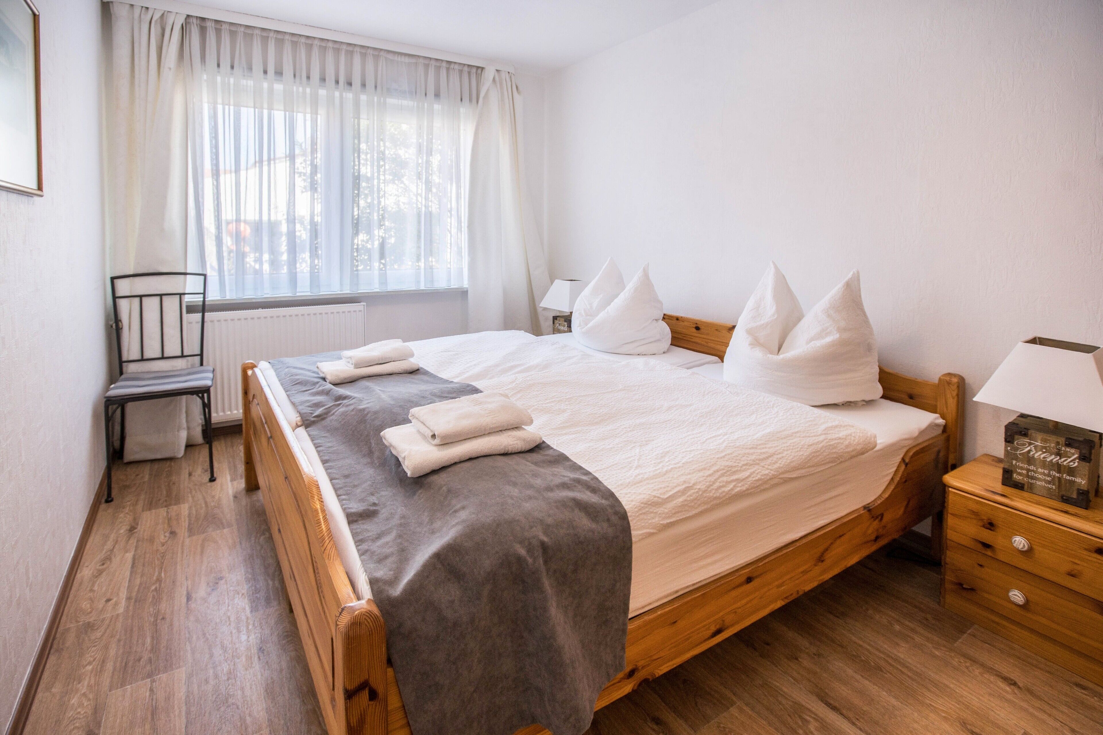 4 habitaciones, wifi gratis y ropa de cama 