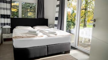 2 bedrooms, free WiFi, bed sheets