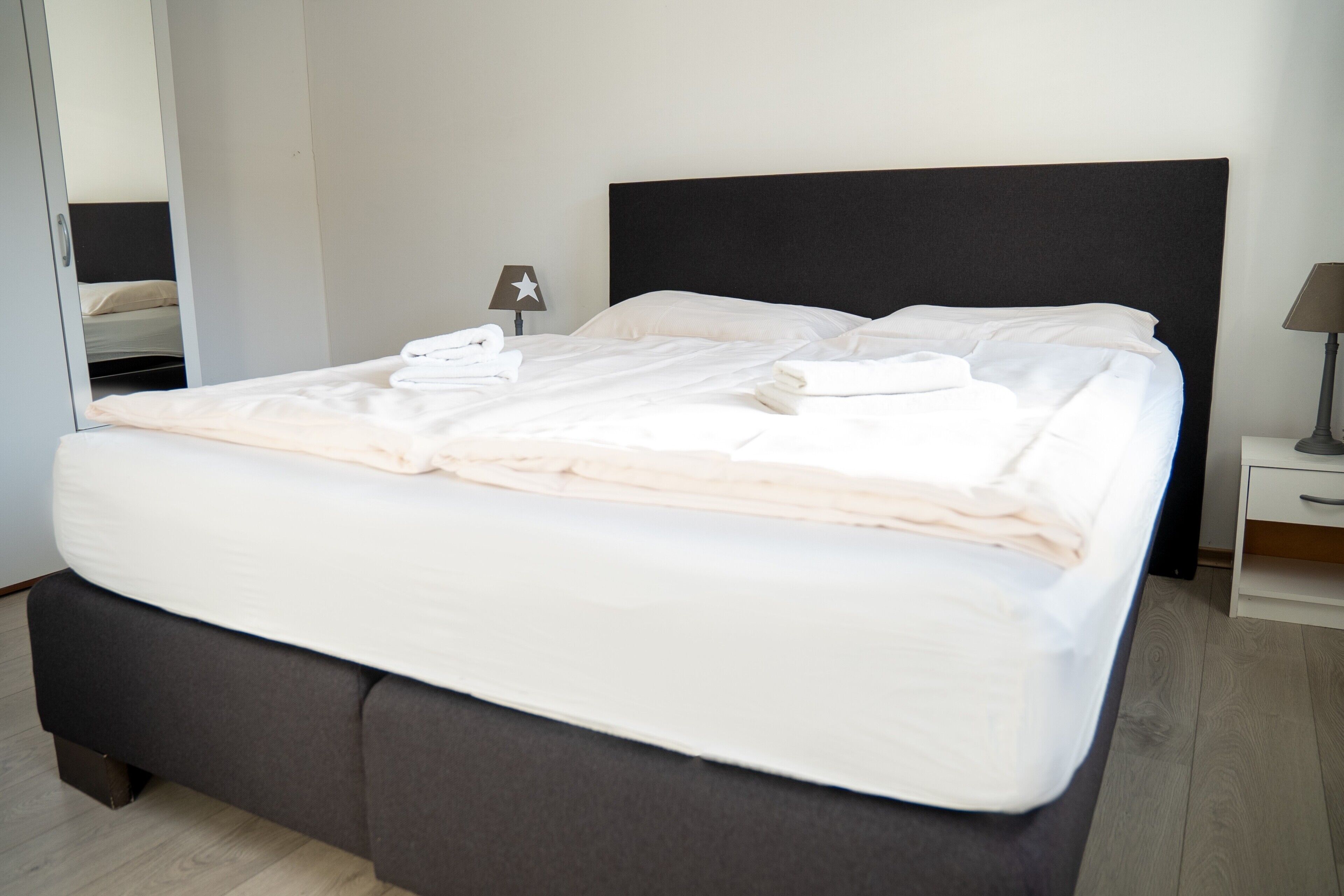 2 bedrooms, free WiFi, bed sheets