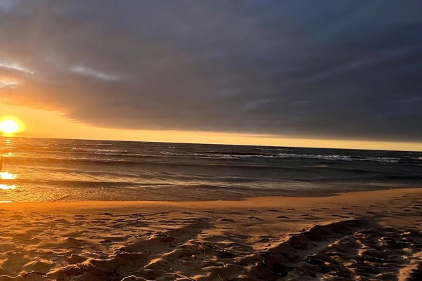 Platja a a prop, gandules de platja i tovalloles de platja