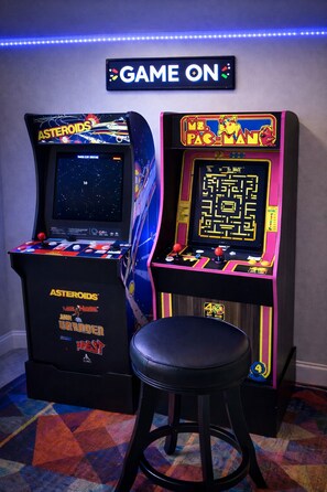 Spielezimmer