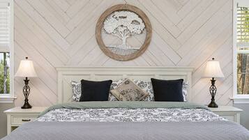 4 bedrooms, iron/ironing board, travel crib, free WiFi