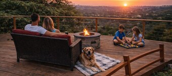 4BR Family Home • Near Legoland & Beach • Gameroom  •  Dogs Free  •  Sleeps 9