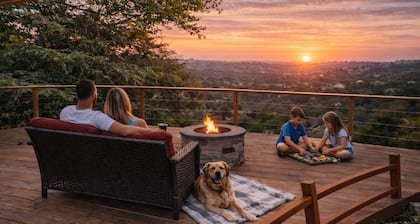 4BR Family Home • Near Legoland & Beach • Gameroom • Dogs Free • Sleeps 9