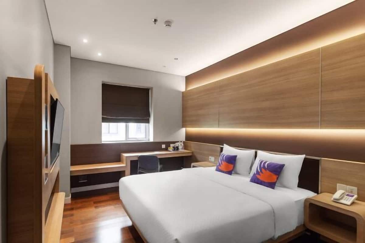 Coffres-forts dans les chambres, bureau, Wi-Fi gratuit, draps fournis