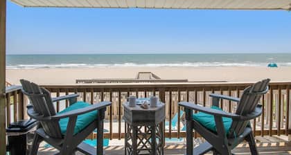 Amazing 4 BR Oceanfront Home w Pool. Dog Friendly, Spectacular Views