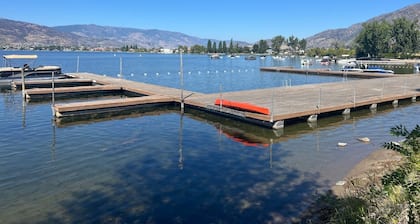 Lakeshore Villas Resort - Three Bedroom Lakefront Condo