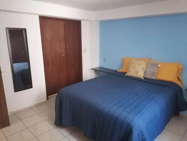 1 bedroom, iron/ironing board, free WiFi, bed sheets