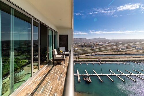 OCEAN & MARINA Views 3 Bedroom apartment@Ensenada.