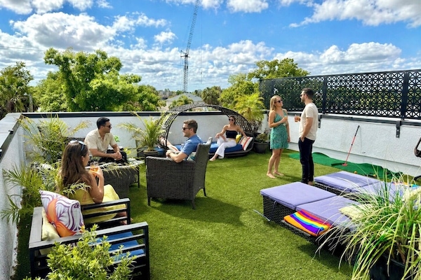 XXL private luxury rooftop to enjoy the beautiful outdoors