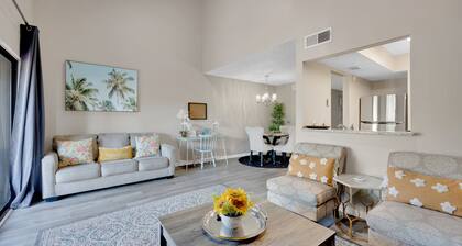 Cozy spacious 2 bedrooms 2 bathrooms near beach