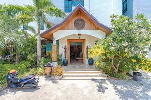 Exterior - Coco Paradiso Phuket Hotel (Chalong)