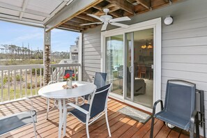 Outdoor dining - Barrier Dunes 128 - 153 (Port St. Joe)