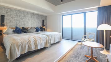 Zweibettzimmer | Bügeleisen/Bügelbrett, kostenloses WLAN, Bettwäsche