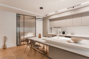 Fridge, oven, dishwasher, electric kettle