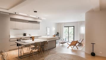 Fridge, oven, dishwasher, electric kettle