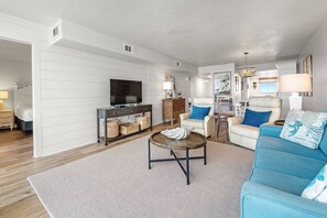 Unclassified image, 5 of 49, button