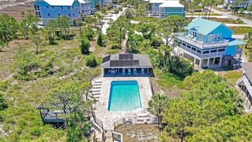 ハウス ベッド (複数台) (Boardwalk Sandpiper) | 外観