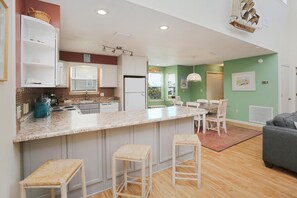 Maison, plusieurs lits (Boardwalk Sandpiper) | Cuisine privée