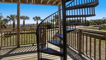 House, Multiple Beds (A New Beginning) | Property grounds