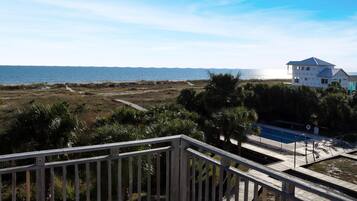 House, Multiple Beds (Gulfside GEM) | Property grounds