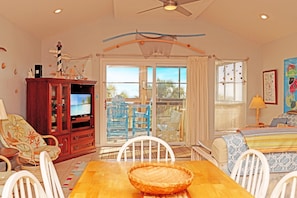 House, Multiple Beds (Gulfside GEM) | Living area