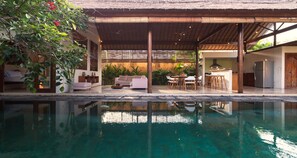 Outdoor pool, pool loungers