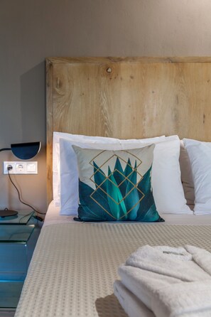 1 bedroom, iron/ironing board, free WiFi, bed sheets - Evangelia Casa, comfy stay, centrally, with views! (Iraklio)
