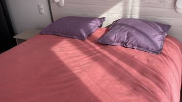 2 slaapkamers, gratis wifi, beddengoed