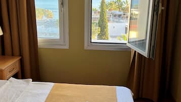 Sistema de insonorización, wifi gratis y ropa de cama