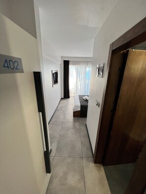 Chambres insonorisées, Wi-Fi gratuit, draps fournis