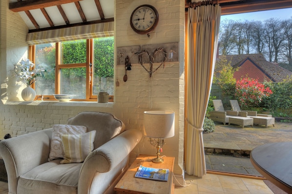 Cottage | Soggiorno | TV