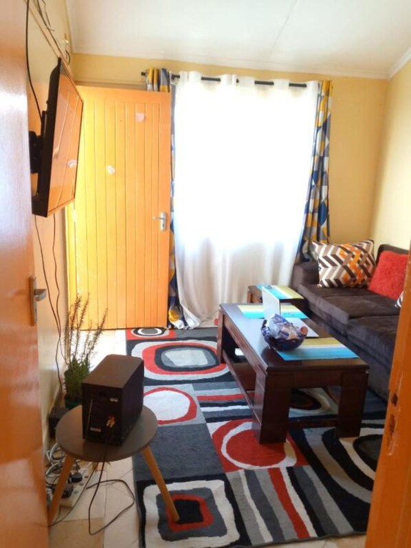 House, 1 Bedroom | Living area - Stay.Plus Imara Daima Transit House (Nairobi)
