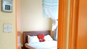 1 bedroom, WiFi (free) - Stay.Plus Imara Daima Transit House (Nairobi)