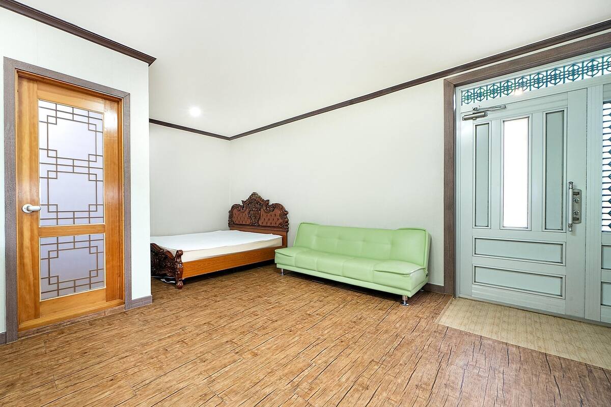 1 bedroom, free WiFi