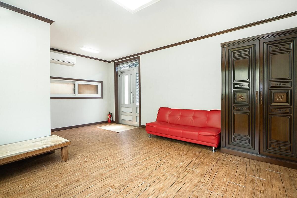 1 bedroom, free WiFi