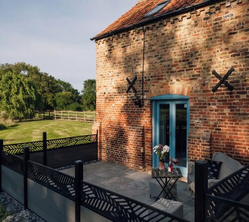 Charming rural one-bedroom barn conversion