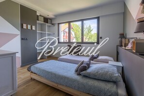 4 bedrooms, iron/ironing board, free WiFi, bed sheets - 4 Bedroom Villa in Anglet (Anglet)