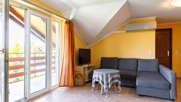 Télévision, cheminée