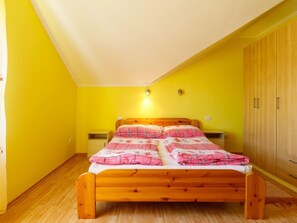 5 chambres, accès à Internet