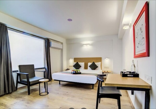 9 bedrooms, free WiFi, wheelchair access