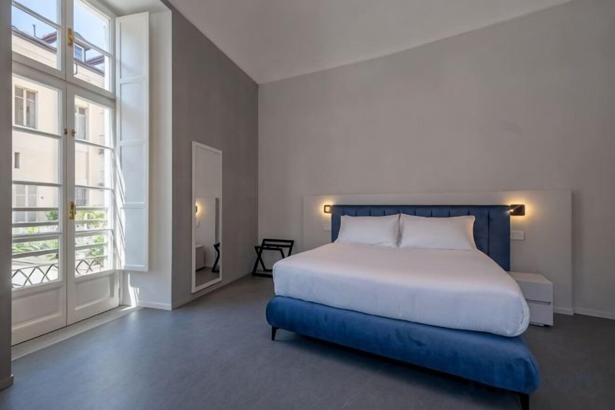 In-room safe, blackout curtains, iron/ironing board, free WiFi
