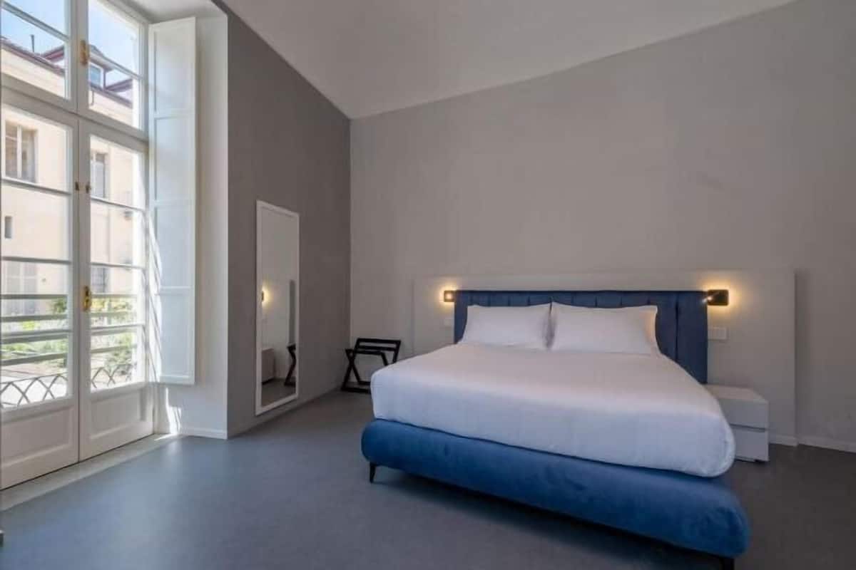 1 bedroom, in-room safe, blackout curtains, iron/ironing board