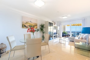 Interior - Neptuno Málaga Luxury Apartment (Rincón de la Victoria)